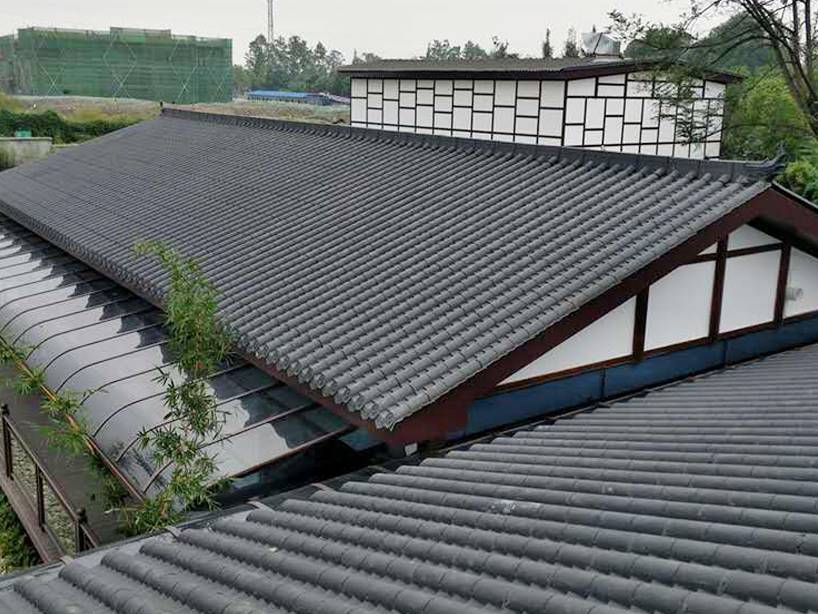 白沙铝镁锰屋面板